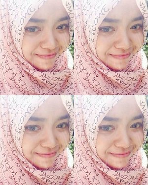 silauu~ 🌞🌞
.
.
.
.
.
.
.
.
#latepost #selfie #hehehe #hijab #instahijab #clozetteid #hotd #pastel #smile #instadaily #makeup #grid #hijabindo #bright #hijabbi #hijaber #smile #flawless #beautiful #cute #instamakeup #modelhijaber #instagrid #clozetteindonesia #beauty #makeup #beautyaddict #chubbycheeks #hijabfashion #hijabie #pink #throwback