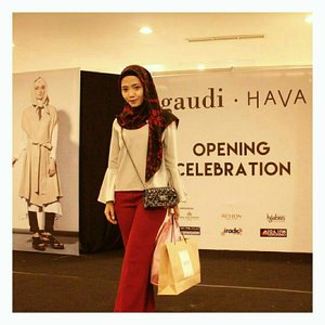 Thanks for the gift #gaudi #gaudiclothing #havaid #fashion #celebration #ootd #hijab
