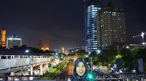 Alhamdulillah It's Friday♥

Lensed by: @maimunahsm 
#tgif #nightview #fridaynight #kotajakarta #malam #onthetop #clozetteid #clozettedaily