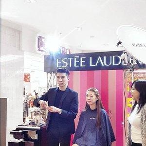 Earlier today at Estee Lauder IMUA Event 👸#esteelauderxclozetteid #esteelauderimuaxclozette #clozetteid #clozette #blogger #esteelauder #makeupevent #beautyblogger #beautybloggerid