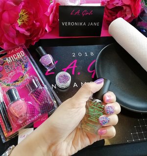 Micro Beads nail kit from @lagirlindonesia nail games definitely strong with a very simple steps #lagirlindonesia #lagirlcosmetics