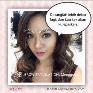 Yuk coba Brow Translator cek link di @benefitindonesia dan lihat apa yg alis mu katakan. Mine is so seductive though 😂💖 #benefitbrows#apakataalismu#benefit