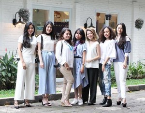 Blogger squad yesterday at #FemaleDailyXNIVEA blogger gathering💃🏻✨ @femaledailynetwork @nivea_id #BeautyVeller #ClozetteID