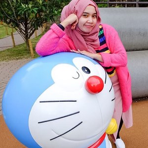 So happy to be reunited with my childhood buddy 🙈💕 have a looonggg weekend from Doraemon and me! *berusaha tegar di depan kamera padahal kedinginan sampe pucat🙄😂 #mellarravelogue
#clozetteid