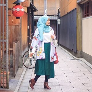 Spring vibe in Kyoto ðŸ�€#LafayetteJKTxClozetteFIU #HijabinFashion #clozetteid