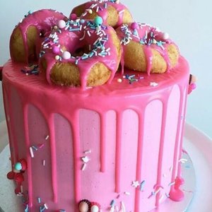 My 2nd birthday cake 😍😘😘
.
.
.
.
#birthdaygirl #birthday #birthdaycake #cake #clozetteid  #cakeoftheday #instacake #like4likes #likeforlike #followforlike #igersworldwide #igersworldwide #ritystory #ritystyle #mytravelgram #travelerlife #foodlovers #womanblogger #instapic #cakelover