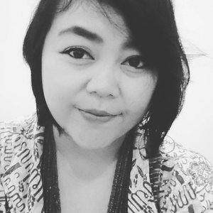 Hellow Friday
.
.
.
#bw #mystyle #myself #selfie #me #workstyle #ritystory #ritystyle #selfportrait #loveselfie #work #likeforlike #followforlike #womanblogger #travelerlife #travelerblogger #myadventure #clozetteid #picsoftheday #photooftheday #mytravelgram #womanstyle #indonesianwoman #clozette