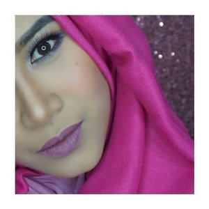 @colourpopcosmetics lumiere 2 on my lip 💄💋
#indonesianbeautyblogger #femalebloggersid #femalebloggerid #indonesianfemalebloggers #indonesianfemaleblogger #bloggerperempuan #beautybloggerid #beautyblogger #clozette #clozetteid