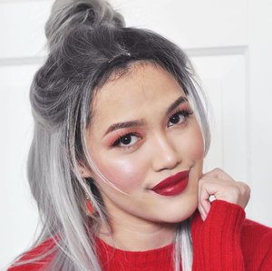 Chinese New Year is coming up! who's more excited into #cny than Valentine's Day? 🙋‍♀️ I created an easy and super wearable #chinesenewyearlook because we're gonna meet our grandparent and older relatives -we don't want them to get shocked by the glitters and blinding highlights lol 😅The Tutorial is coming up soon, subscribe to my youtube channel so you won't miss out ❤..Products used:Face:-@makeoverid Camouflage Cream #Concealer-@w.labglobal_official W.Snow Black Hall BB Cushion-@lagirlindonesia Pro Conceal-@toofaced Love Flush Blush - Love Hangover-@sonandpark_korea Face Lighting & Shading-@shiseido Translucent Loose PowderEyebrows: @nyxcosmeticsnl #eyebrow pencil (Dark Brown)Eyes:-@juviasplace Masquerade PaletteLips: -@nyxcosmeticsnl Suede - Dark Cherry#LYKEambassador #ClozetteID #wakeupandmakeup #makeupaddict #beautyvlogger #asianbeautyvlogger #MOTD #LOTD #bblogger #makeuplover #makeupjunkie #nyxcosmeticsID #chinesenewyearmakeup #cnymakeup