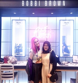 When cosmetics store is so #instagrammable 💖 @bobbibrownid

Happy Sunday!

#LYKEambassador #ClozetteID #Clozettedaily #lifestyle #HOTD #pinkhair #purplehair #wavyhair #curlyhair #beautyblogger #asianbeautyblogger #MOTD #makeup #FOTD #beautybloggerID #indonesianbeautyblogger #l4l #lfl