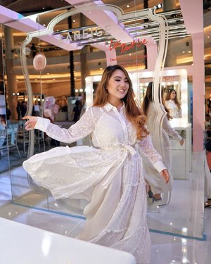 At @laneigeid event Kota Kasablanka. So many installations and activitiea you can do here starting from today until this Sunday, 17th of November! So make sure to pay a visit here and discover their special causes and social campaigns.—@clozetteid #RefillMe2019#BetterWaterWithLaneige#UnleashYourBeauty#UnleashYourBeautyJkt #LaneigeXClozetteID#ClozetteID📸 @steviiewong