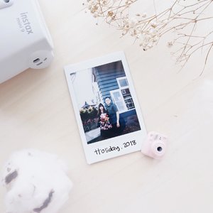 I don’t need —
a perfect relationship.
All I need is someone who loves
my ego, weirdness, and my mood swing,
and still want to spend time
with me and respect me 🌻
.
.
.
#clozetteid 
#relationships 
#couples 
#instaxmini9 
#fujifilm 
#potd 
#flatlay 
#blogger 
#bloggerindo 
#influencer 
#instax 
#뷰티블로거
#대한민국
#서울
#제주
#유행
#라이프스타일
#구성하다