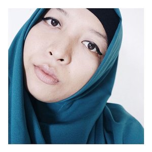 Swatches Wardah Intense Matte
Shade 04 // Mauve Mellow
.
More review: http://www.rusydinat.com/2016/09/review-wardah-intense-matte-lipstick.html
.
.
#clozetteID #beautyblogger #beauty #lipstick #lipstickmatte #intensematte #wardahbeauty #blogger #indonesianblogger #gincu