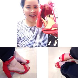 Really loves with this red one ... If I have this shoes I feel very sexy and elegant!!! I hope in Christmas season in this year will get this sexy shoes as present for my graduation day on december 13 and I will wear it in my special day  #clozetteid #clozette #MyGIWishlist #selfie #selfeet #forever21indonesia # @f21indonesia @grandindo @clozetteid