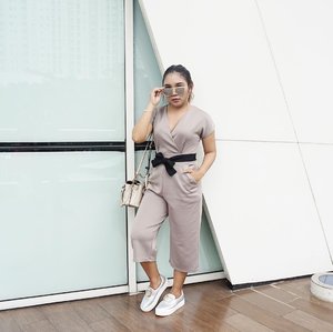 Pose 😎 .

Jumpsuit from @lapriere.clothing .
.
.

#ootd #outfitoftheday #vsco #vscocam #fashion #fashionstyle #fashionblogger #fashionenthusiast #clozetteid #ootdindo #lookbookindonesia