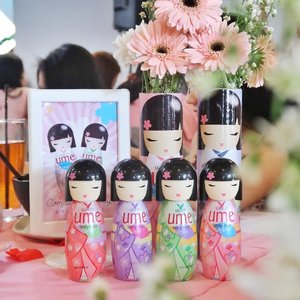 Meet the new perfume from @shinzuiume_id kemasannya super kawaii yah 😍 tersedia dalam 4 varian yaitu :- Iseiya (Orange)- Keiko (Ungu)- Hatsune (Hijau)- Ayumi (Pink)kalau aku sukanya yang warna pink sama hijau 💐 selain bentuknya yang super cute bentuknya juga travel friendly banget 🧚🏻‍♀️ yay!...#umebodymist #umebodymistshinzui #clozetteid