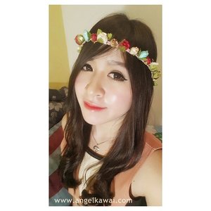#selca #selfie #asian #chinese #chinesegirl #girl #beauty #beautyblogger #indonesianbeautyblogger #makeup #ulzzang #clozettedaily #clozetteid #clozette #fotd #potd #ootd #beautiesid #blogger #selcas #flowercrown #naturalmakeup