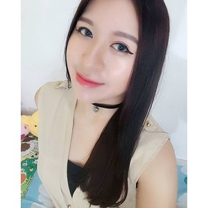 #selfie #selca #asian #beauty #beautyblogger #ootd #fotd #throwback #makeup #clozettedaily #clozetteid #ClozetteMobileApp #starclozetter #chinese #chinesegirl #ulzzang #girl #me #blogger #closeup