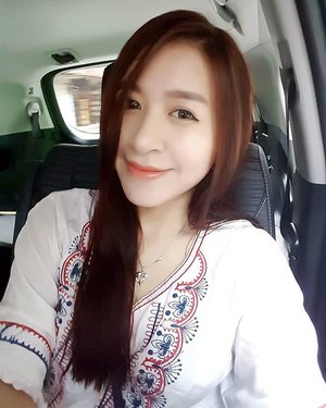 #selfie #selca #beautyblogger #indonesianbeautyblogger #asian #girl #chinesegirl #tribal #innova #fotd #potd #ootd #clozetteid #starclozetter #sociollabloggers #me #hello #happysunday #uljjang #ulzzang #blogger #bloggerbabesid