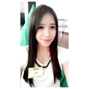 #selcas #selca #selfie #asian #chinese #chinesegirl #girl #beauty #beautyblogger #indonesianbeautyblogger #makeup #ulzzang #clozettedaily #clozetteid #clozette #fotd #potd #ootd #beautiesid #blogger #garnierretreat #vania #latepost #missthismoment