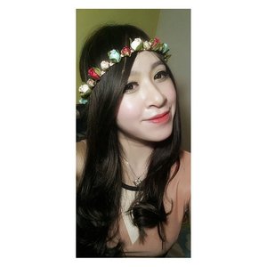 #selca #selfie #asian #chinese #chinesegirl #girl #beauty #beautyblogger #indonesianbeautyblogger #makeup #ulzzang #clozettedaily #clozetteid #clozette #fotd #potd #ootd #beautiesid #blogger #selcas #flowercrown #naturalmakeup #eotd #happy #fakeeyelashes