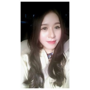 #selca #selfie #asian #chinese #chinesegirl #girl #beauty #beautyblogger #indonesianbeautyblogger #makeup #ulzzang #clozettedaily #clozetteid #clozette #fotd #potd #me #hangout #selcas #blogger #beautiesid