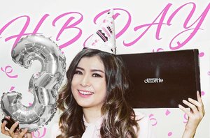 Happy 3rd birthday @clozetteid 🎉🎊 Being a part of #clozetteid as a Clozette Ambassador is one of my best decision!
Thank you for every opportunity and trust on me 🙇🙇
Let's go better and bigger together! Cheers to the next awesome years! 🙌🏻
•
Thanks, partners! @tresemmeid @wardahbeauty @ionessence @sensodyneindonesia 🙆🏻
•
#clozettediversi3 #runwayreadyhair #ionessence #colormeup #doveidn #sensodyneid