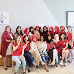 Please welcome our new family Beauties @balibeautyblogger 👭👭👭 #Clozetteid
#BaliBeautyBlogger 
#BaliBlogger 
#BloggerBali