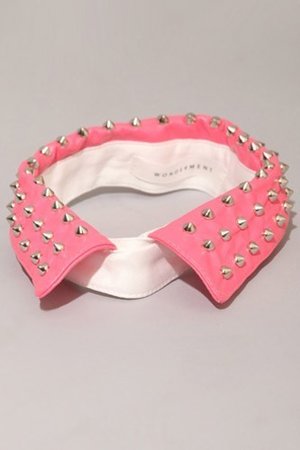 pink detachable collars. my favorite item