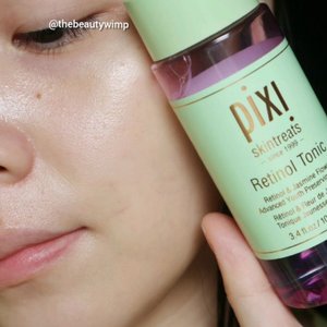 PIXI RETINOL TONIC~As i thought ive reached my late twenties, i began to incorporate retinol in my regimen starting from the mild-est and i picked Pixi Retinol Tonic for that. And before i purchased myself, I was sent by @ivabeaute.id (shoppe : beautycallindo ) to try it out. Thank youuuuuuuu heaps mba!! ~I have used it loong enough to form an opinion on it and im going to keep the review short and brief. 🌼((Check out the full ingredients list on slide 2))🌼~The retinol percentage was quite low -- too gentle as it is more dominated by flower extracts. Hence, for those who are sensitive with Lavender or rose or heavily scented toner this product might be potentially iritating. As for me, im not sure if its doing anything to my skin, yet at the same time it didnt break me out -- so i just keep using it as my cleansing toner instead , as i love the jasmine scent. Iya melati, tapi gak kayak kuburan juga kok. It's rather refreshing and soothing.~i usually use it once/day in the evening to alternate with my other cleansing toner. To sum it briefly, It’s too mild to work any miracles, but since it doesnt iritate my skin i pretty much enjoy using it lol. ~But then again, everyone's skin is different, so trust yourself first and foremost. I honestly think i need something more advanced but let see what i can do about it in the future 😆 ~~Bagi kalian yg cocok bisa cek di lapak shoppe yah : BEAUTYCALLINDO