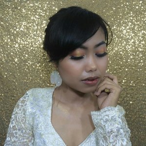 Happy Kartini's Day. 💕👩‍❤️‍💋‍👩
🍬
Untuk merayakan hari kartini aku collab bareng temen2 @indobeautysquad .. Swipe for other makeup look.. 🍬
🍬
#kartinisday #indobeautysquad @indobeautysquad #ClozetteId #beauty #smart kartinicollab #indonesianwoman #makeuplovers #Beautyenthusias #beautylovers