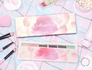 VOV Collection Eyes palette no. 3 Cosmo Pink. Don't you think the packaging is so cute?? The 6-color eye palette expresses elegant gradation to intricate point makeup with its natural colors and bright shimmer over the light, powder-free soft base.
@vovmakeupid

#VOV #VOVmakeup #koreacosmetic #eyeshadow #clozetteid #beauty