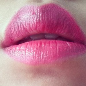 Pink lips ^^ #lotd #maxfactor #lipfinity #pink #alleriamakeupartist #makeupartistbali #beautyblogger #clozetteid