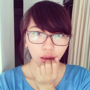 Haaaahhh!!?! #myface #koreanmakeuplook #simplemakeup #glasses #clozetteid #beautyblogger