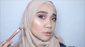 Mini tutorial untuk half cut crease eyeshadow, video lengkapnya ada di youtube aku ya, link di bio 💜 go watch it gurls! 😘
.
.
#beautybloggerindonesia #indobeautygram #indobeautyvlogger #tampilcantik #indobeautysquad #hijab #hijabers #makeuphijab #makeuptutorial #makeup #makeupblogger #lakme #clozetteid #beautyvlogger #beautyvloggerindonesia #undiscovered_muas #muatribeid #nyxcosmeticsid #straighttothepoint #preciselyyours #bvlogger #bvloggerid @bvlogger.id @beautybloggerindonesia @indobeautysquad @tampilcantik