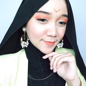Orange for Tuesday 🍊...@tampilcantik @indobeautygram @indobeautysquad @benefitindonesia  @clozetteid #clozetteid @undiscovered_muas @beautybloggerindonesia  #beautybloggerindonesia #indobeautygram #indobeautyvlogger #tampilcantik #indobeautysquad #hijab #hijabers #makeuphijab #makeuptutorial #makeup #makeupblogger #lakme #clozetteid #beautyvlogger #beautyvloggerindonesia #undiscovered_muas #muatribeid #nyxcosmeticsid #straighttothepoint #preciselyyours