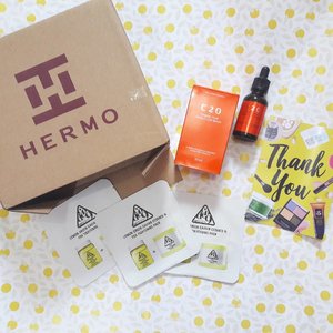 Thanks to @hermoid @rimma.ig 💛.
. .
.
.
.
.
#clozetteid#skincare#korean#koreaskincare#hermoid#hermo#hauls#goodies#girls#c20#vitc#vitaminc#neogen#lemomgreencaviaressence#toxtighteningpack#like4like#bblogger#beauty