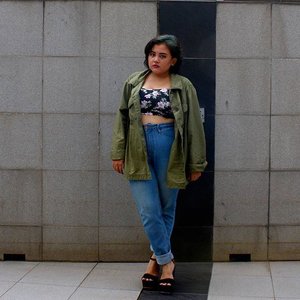 My words are fancier than yours, eh?

Soon on the blog❤ 
Thanks @ohsojasmine for taking this pic!! #ClozetteID #starclozetter #ANJANIDEE #ootdasean #ootdindonesia #ootdindo #ootd #lookbook #lookbookindonesia #lookoftheday #fashion #fashionstyleindo #fashionblogger #chictopiastyle #casual #casualdate #shoes #blogger #wiwhotlook #wiwfb #wiwt #whatiwore #inspo #streetstyle #styyli #indonesian_blogger #Picknmatch #looksootd