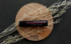 Sprinkle of Rain: [REVIEW] The Body Heart Strawberry Natural Lip Balm
