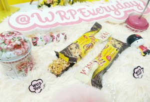 Oct 13, 2017#throwback grand launching @wrpeveryday fruit bar.Will write something on my blog *about Fruitbar* :p Stay tune 💕.#clozette #clozetteid #ngemilFRUITBAReng #happyeveryday #wrpeveryday #vsco #vscocam