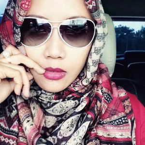 Selfie sunday 💕#selfie #instaselfie #selfiesunday #bloggerslife #bloggersdailylook #clozetteid #indonesianblogger #emakblogger #fashionblogger