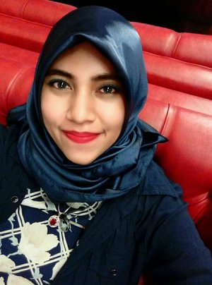 #Hijab #blueeyes #lip #beauty