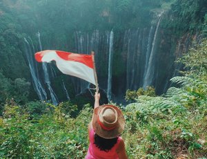HAPPY INDEPENDENCE DAY, INDONESIA 🇮🇩
Tanah air tempat aku lahir, tumbuh dan dibesarkan. Terus jaya, makin arif dan bijaksana mengayomi keragaman.