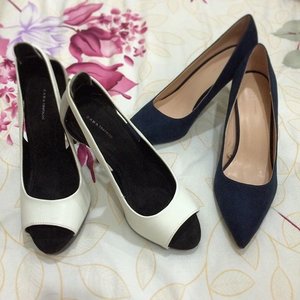 New Year New Shoes.
Wish they would take me to better places 😆.
.
#zara #zarashoes #zaraindonesia #fashionhaul #shoeaholic #shoeaddict #clozetteid #shopaholic #pointedpumps