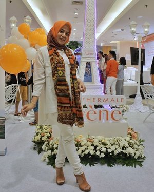 This Afternoon : Avene "Sweet afternoon, beauty talk & live makeup demo" @eauthetmaleaveneindonesia
#avenexmetrodept #avenexmetroxclozetteid
#clozetteidreview #avenereview
.
.
.
.
.
.
.
.
.
.
.
.
.
.
.
.
#clozetteid #Blogger #indonesianblogger #beautyenthusiast #FashionEntusiast #BeautyLovers #FashionLovers #LifeStyleBlogger #beautyblogger #indonesianbeautyblogger #indonesianfemaleblogger #femaleblogger #indobeautyblogger #cgstreetstyle #ootd #outfitoftheday #streetstyle #fashionaddict #streetfashion #dailyfashion #womanfashion #fashionable #instafashon#Like4Like