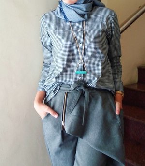 All about grey Necklace : @hijabenka ....#clozetteid #photooftheday #instadaily