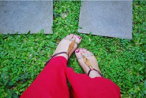 My very comfortable sandals @charleskeithofficial .
.
.
.
.
#ClozetteID #Lifestyle #lifestyleblogger #personalblogger #Blogger #likeforlikes
