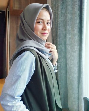Good Morning Sunday, what a lovely day !  Masih belum dapat baju lebaran ? Hunting lagi yukkks hari ini ☺️....#ClozetteID #Hijab #hijabblogger #IndonesianBlogger #fashionenthusiast #fashionlovers #lovephotos #blogger #Lifestyle #lifestyleblogger #likeforlikes