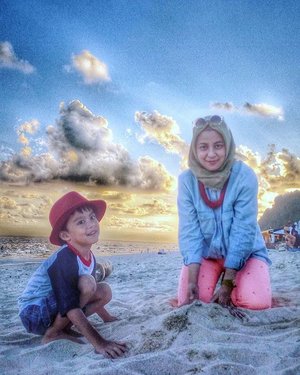 #tbt beach days = best days
#pandawabeach #bali
.
.
.
.
.
.
.
.
.
.
.
.
.
.
.
.
.
.
.
.
#clozetteid #Blogger #indonesianblogger #beautyenthusiast #FashionEntusiast #BeautyLovers #FashionLovers #LifeStyleBlogger #beautyblogger #indonesianbeautyblogger #indonesianfemaleblogger #femaleblogger #indobeautyblogger #cgstreetstyle #ootd #outfitoftheday #streetstyle #fashionaddict #streetfashion #dailyfashion #womanfashion #fashionable #Like4Like