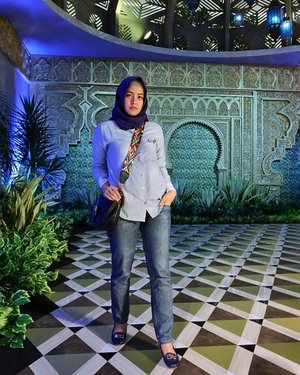 Blue vibes for Laneige event todayThank you @cerita.cantik and @laneigeTop from @houseof_olv.............#clozetteid #Blogger #indonesianblogger #beautyenthusiast #FashionEntusiast #BeautyLovers #FashionLovers #LifeStyleBlogger #beautyblogger #indonesianbeautyblogger #indonesianfemaleblogger #femaleblogger #indobeautyblogger #cgstreetstyle #ootd #outfitoftheday #streetstyle #fashionaddict #streetfashion #dailyfashion #womanfashion #fashionable #instafashon #like4like